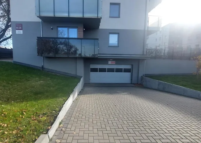 24 Z Garazem Podziemnym * Boleslawiec (Lower Silesia)